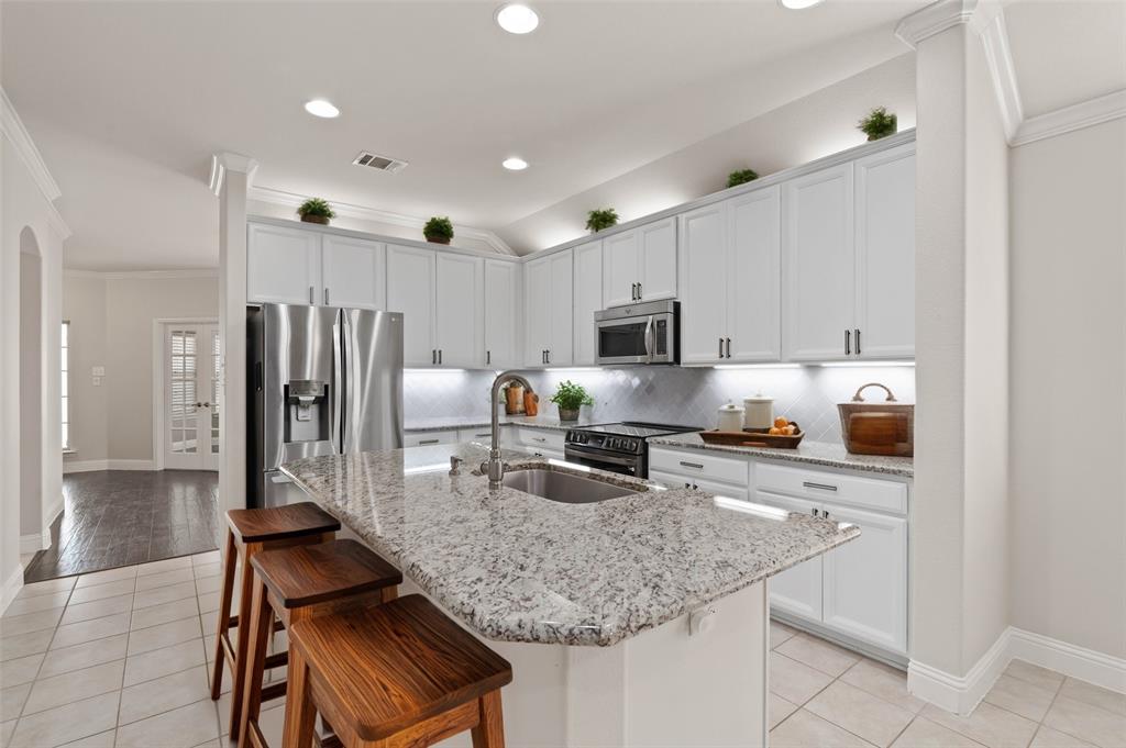 Rolling Mdws East - Residential