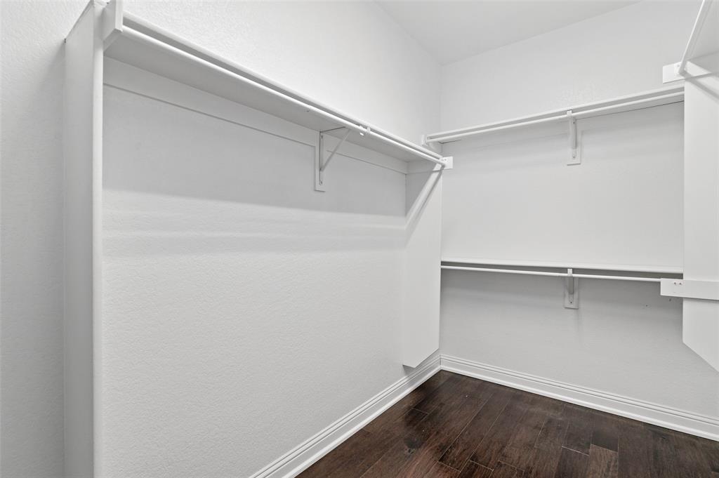 Rolling Mdws East - Residential