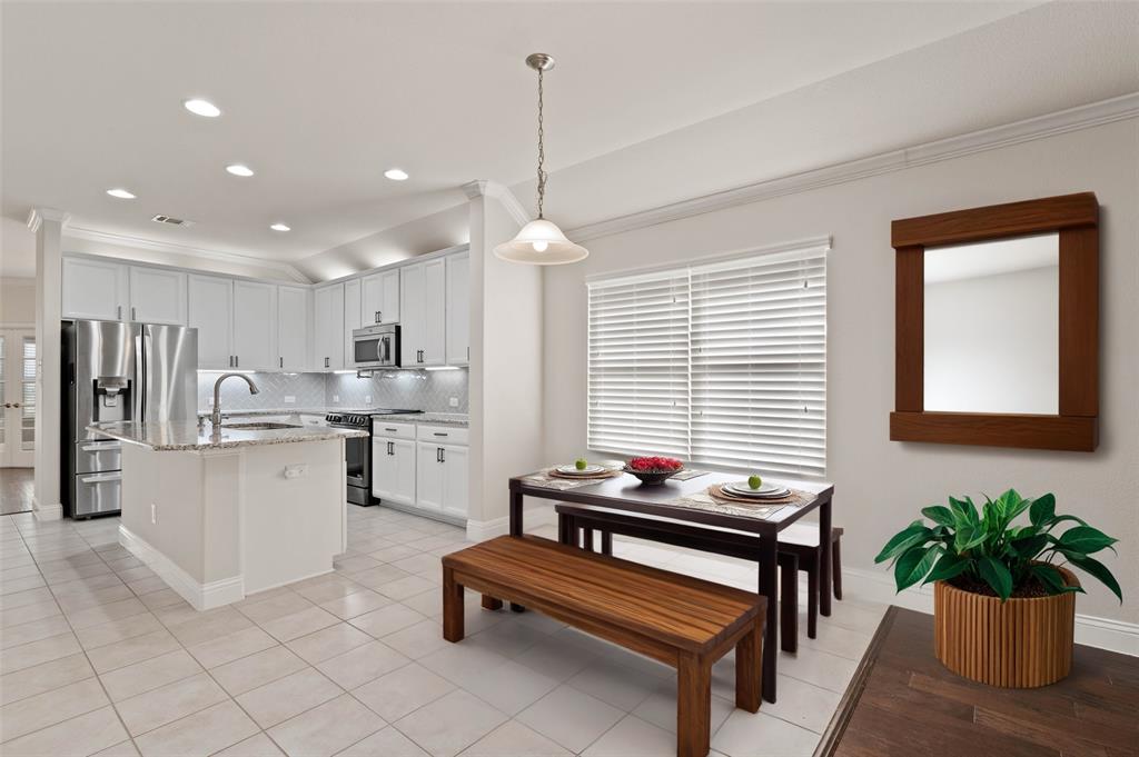 Rolling Mdws East - Residential