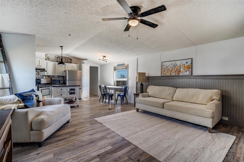Firefly Farms - Residential