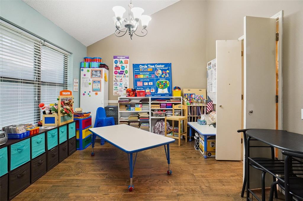 2609 Talisman Court