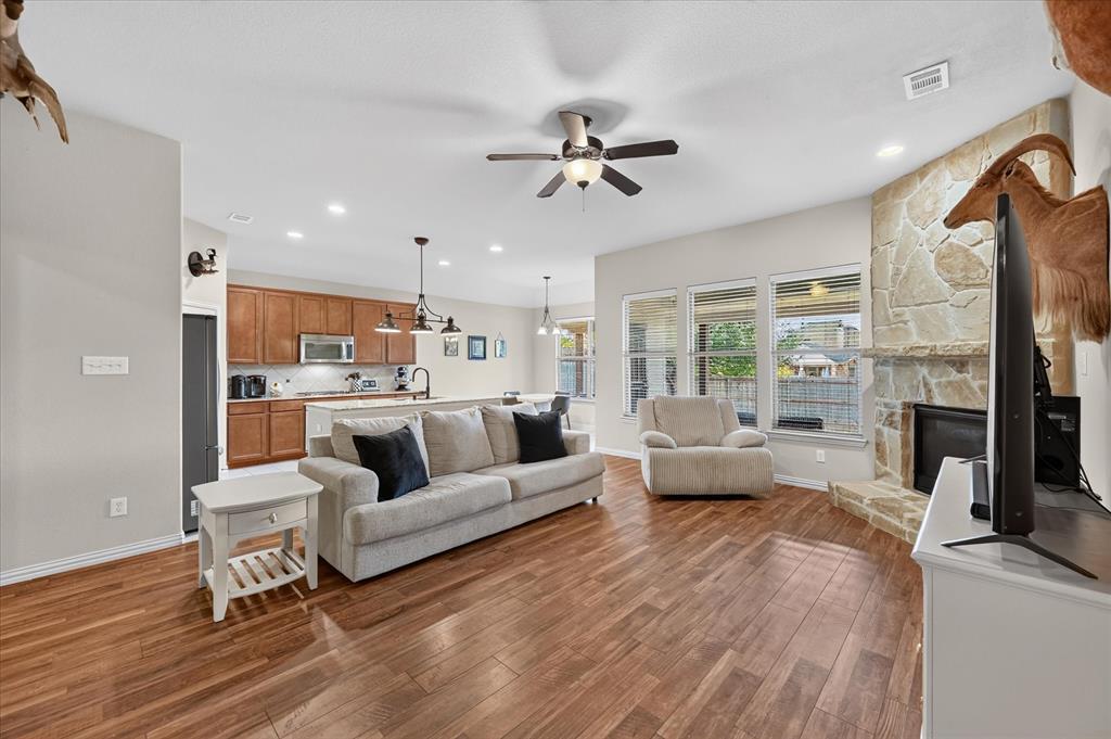 1309 Mesa Crest Drive