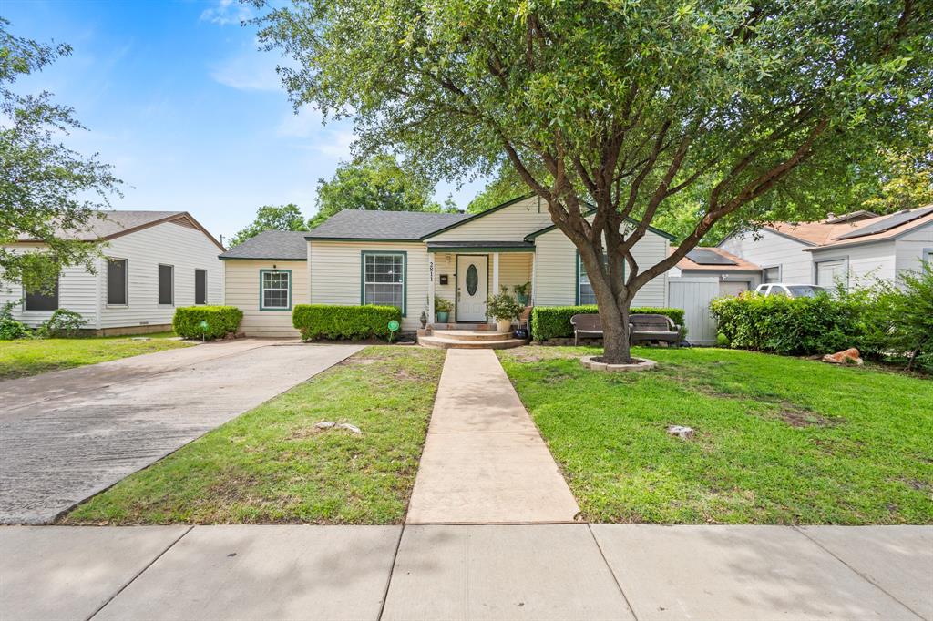 2811 Carlson Drive