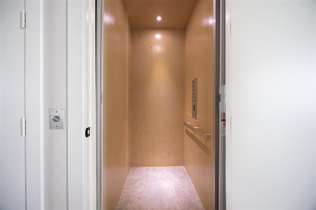 Westport Lakeview Villas - Residential