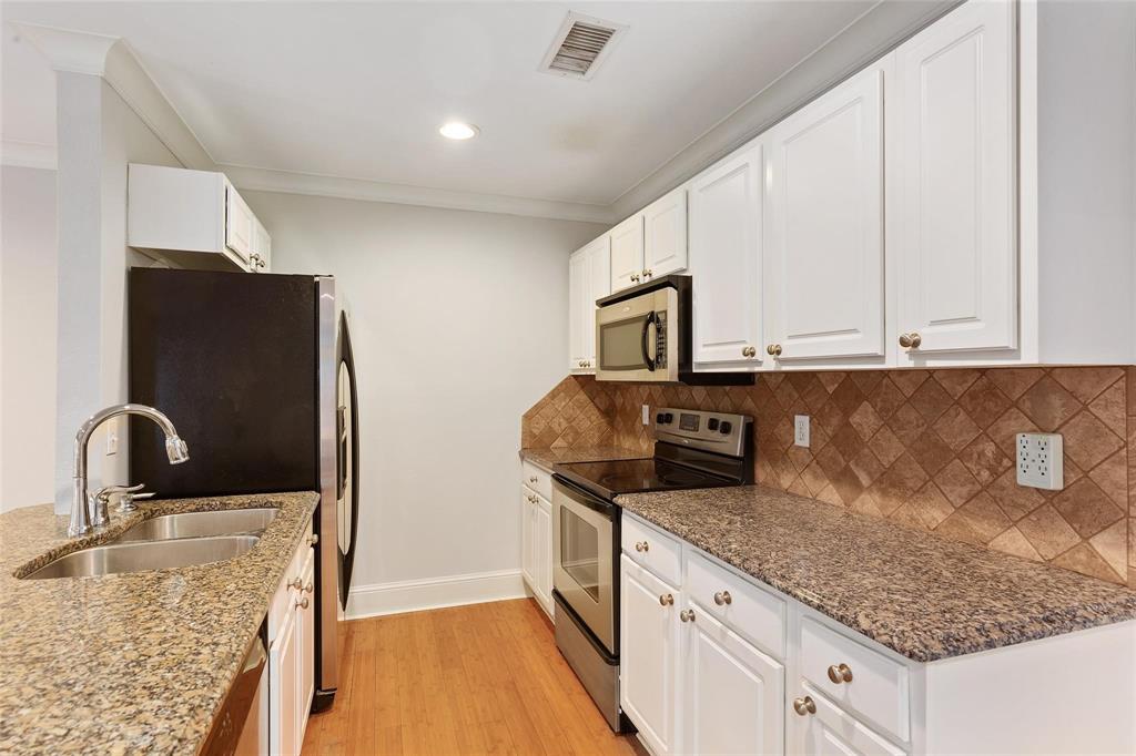 Forum Of Dallas Condo - Residential