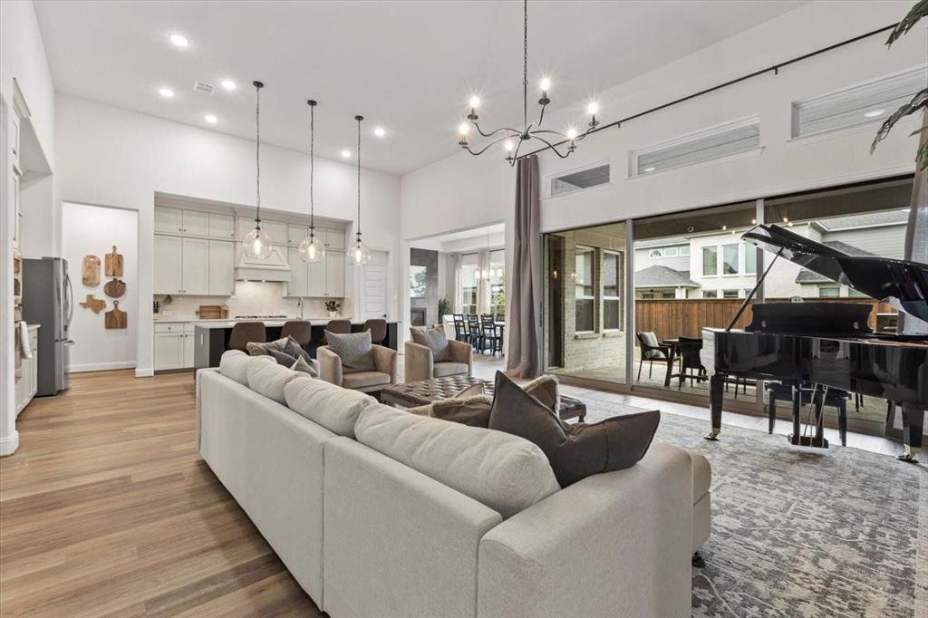 The Ridge at Northlake Ph One - Residential