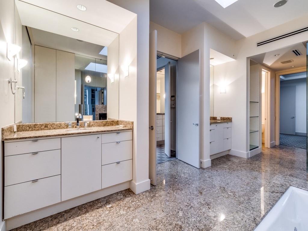 John Ridings Lee Turtle Creek Estate - Residential