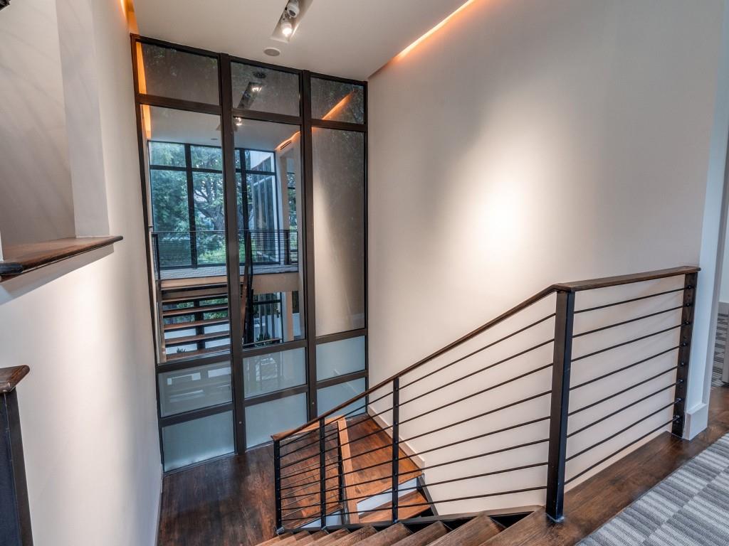 John Ridings Lee Turtle Creek Estate - Residential