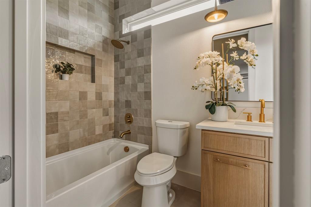 SOUTHERN HILLS - Residential