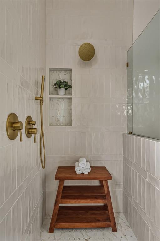 SOUTHERN HILLS - Residential