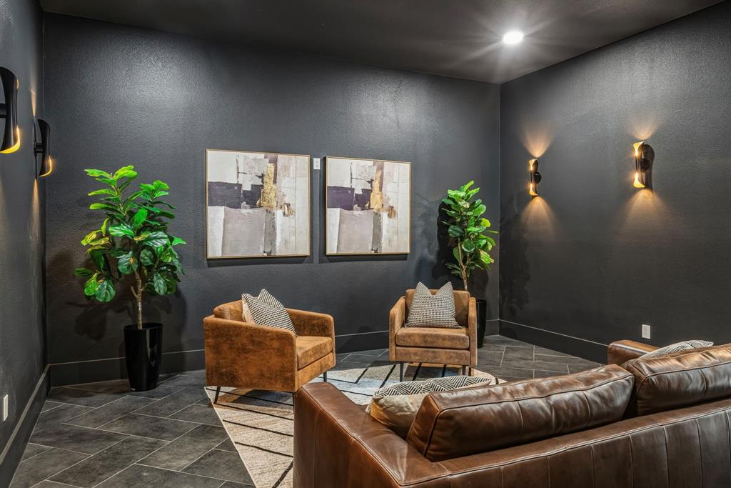 SOUTHERN HILLS - Residential