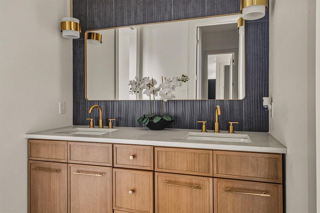 SOUTHERN HILLS - Residential