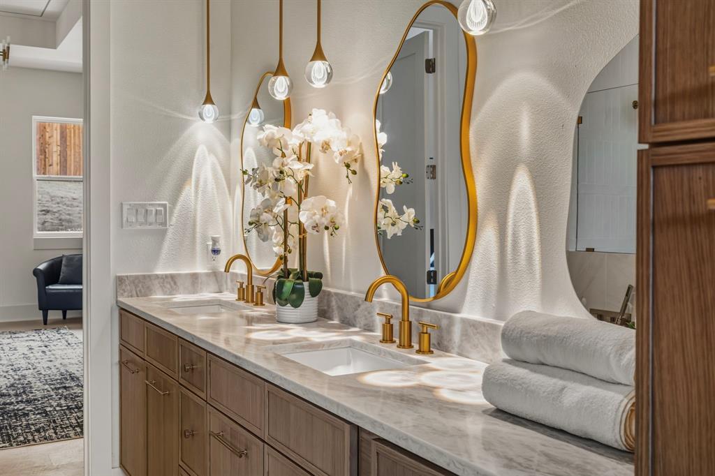 SOUTHERN HILLS - Residential