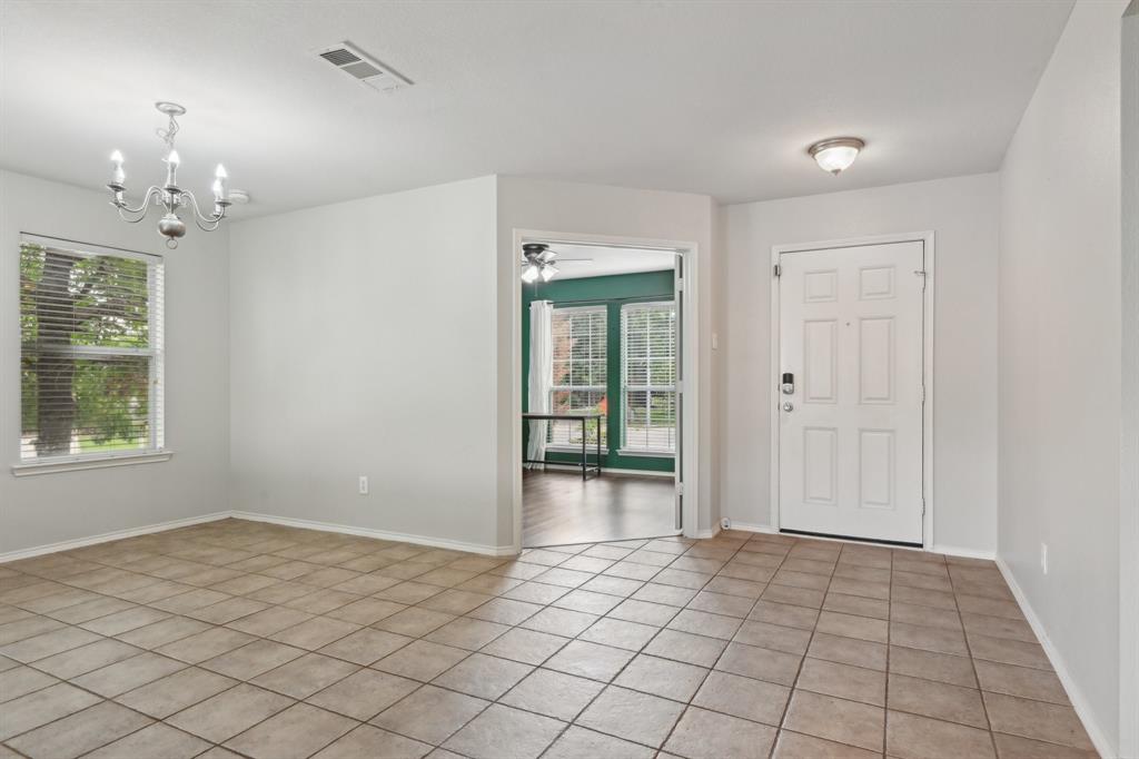 6128 Redear Drive