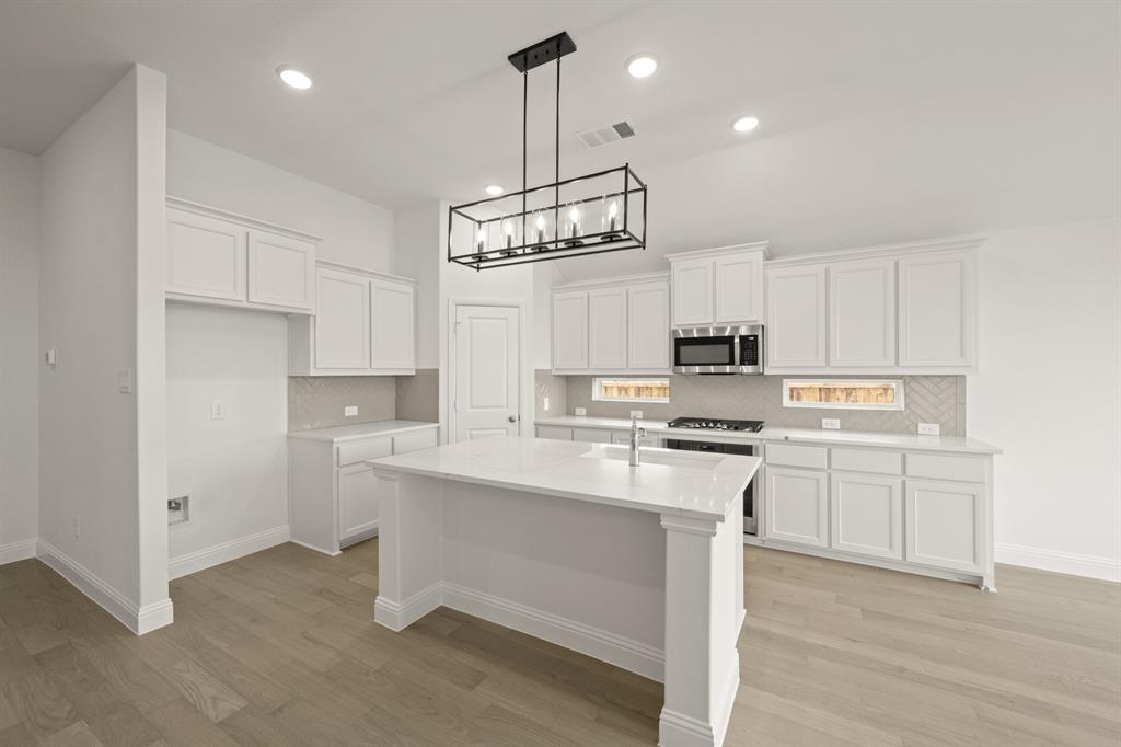 1023 Wheatland