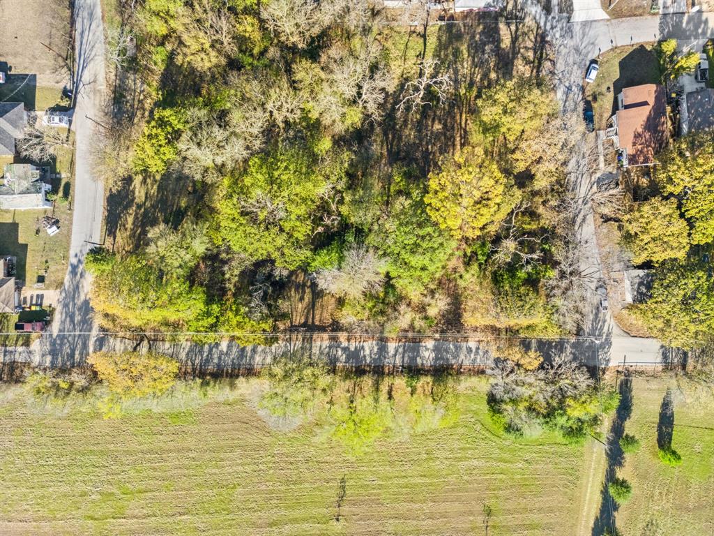 G T Sullivan 01 - Land