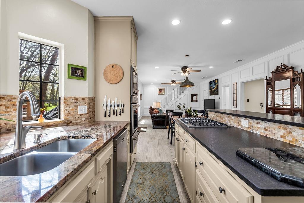 Cross Timbers 6 - Residential