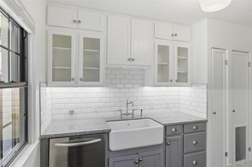 Oak Lawn Heights - Residential