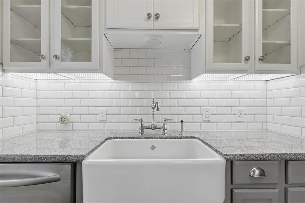 Oak Lawn Heights - Residential