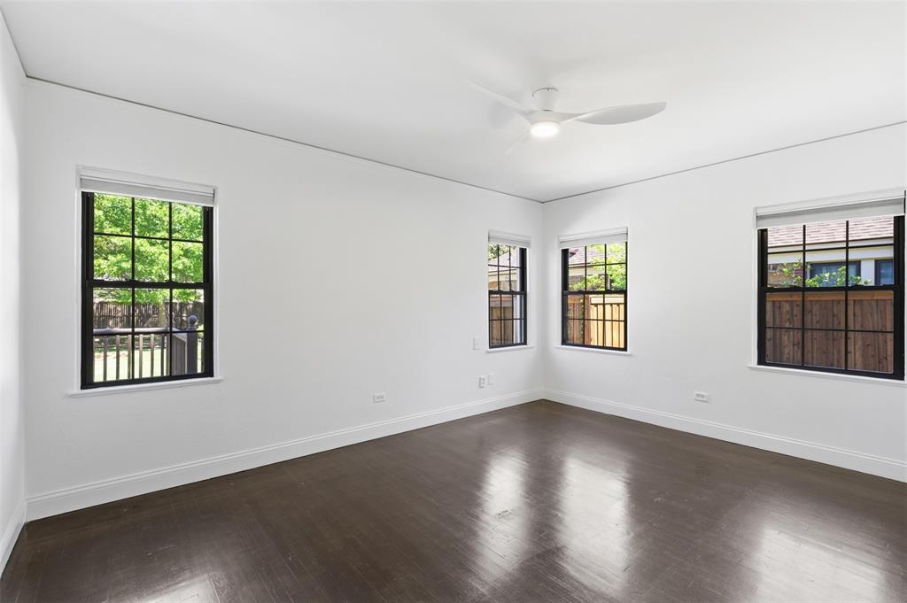 Oak Lawn Heights - Residential