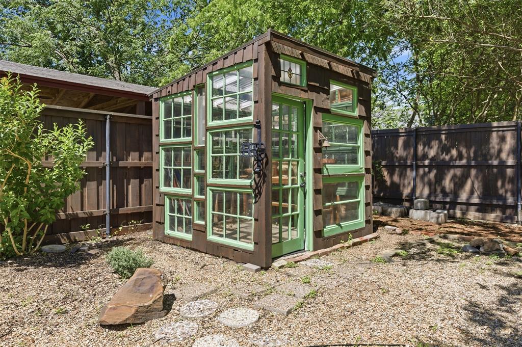 Oak Lawn Heights - Residential