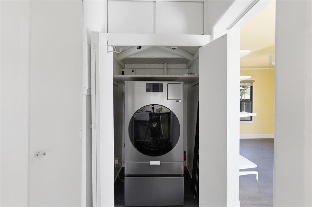 Oak Lawn Heights - Residential