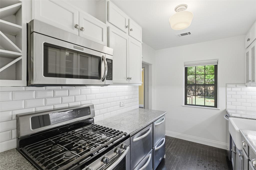 Oak Lawn Heights - Residential