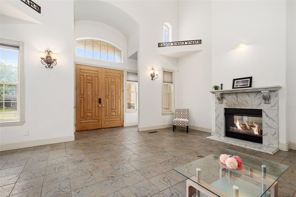 1513 Canyon Oaks Drive