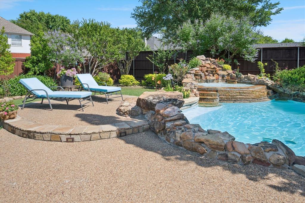 270 Chestnut Court