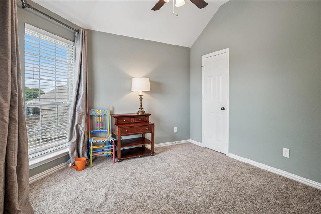 Courts Of Willow Creek - Residential