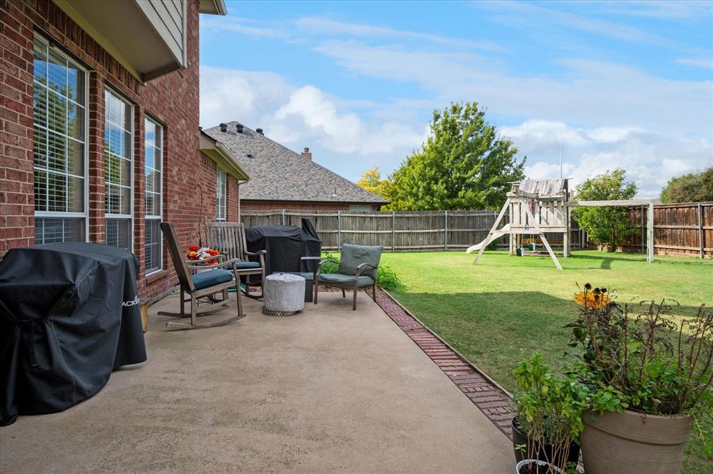 Courts Of Willow Creek - Residential