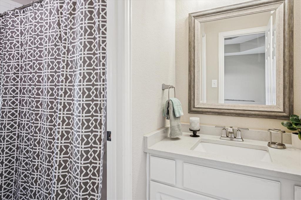 Courts Of Willow Creek - Residential