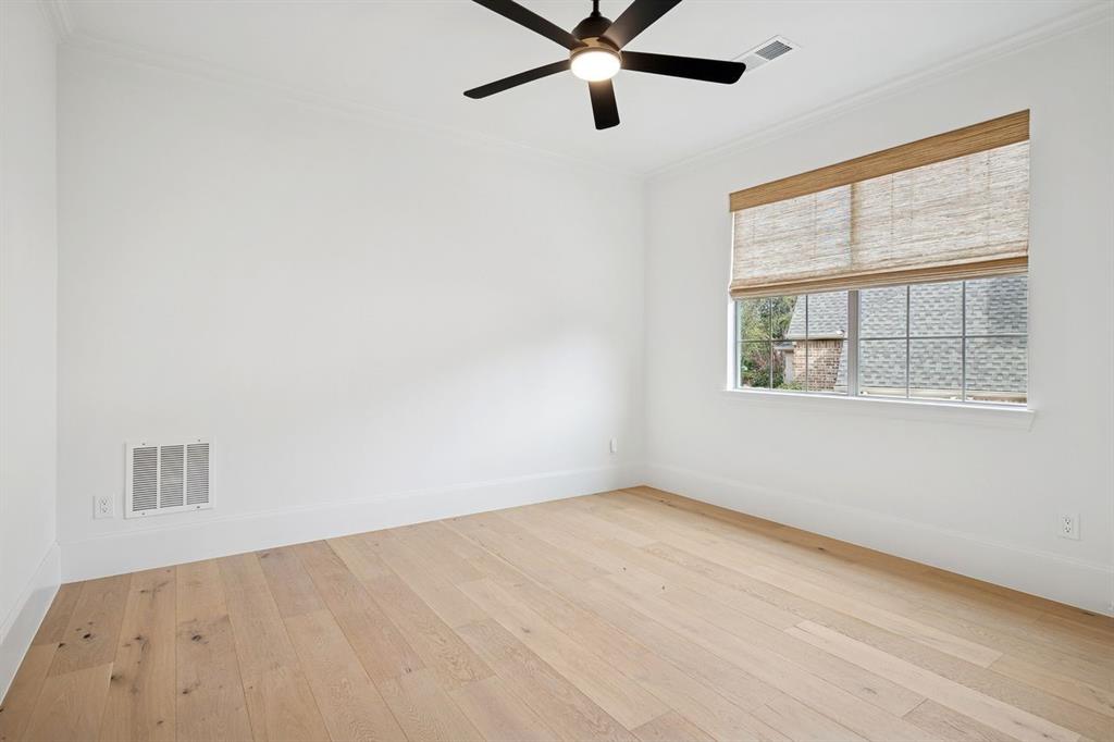 Lacima Manor - Residential