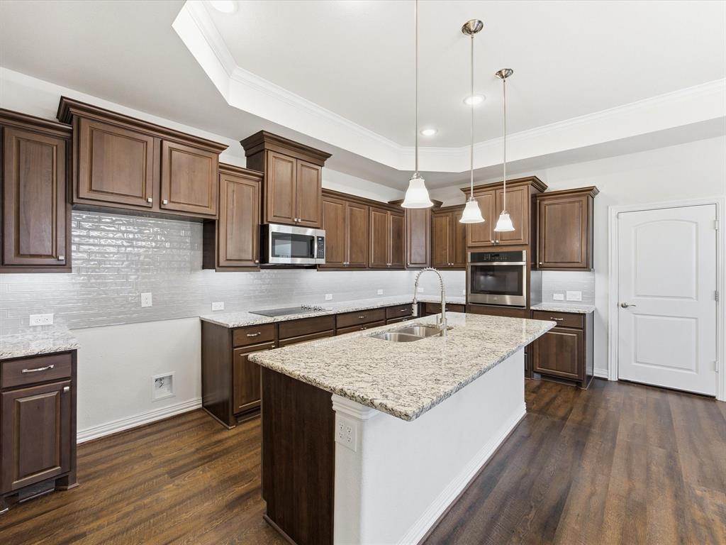 Ladera Tavolo Park Condos - Residential