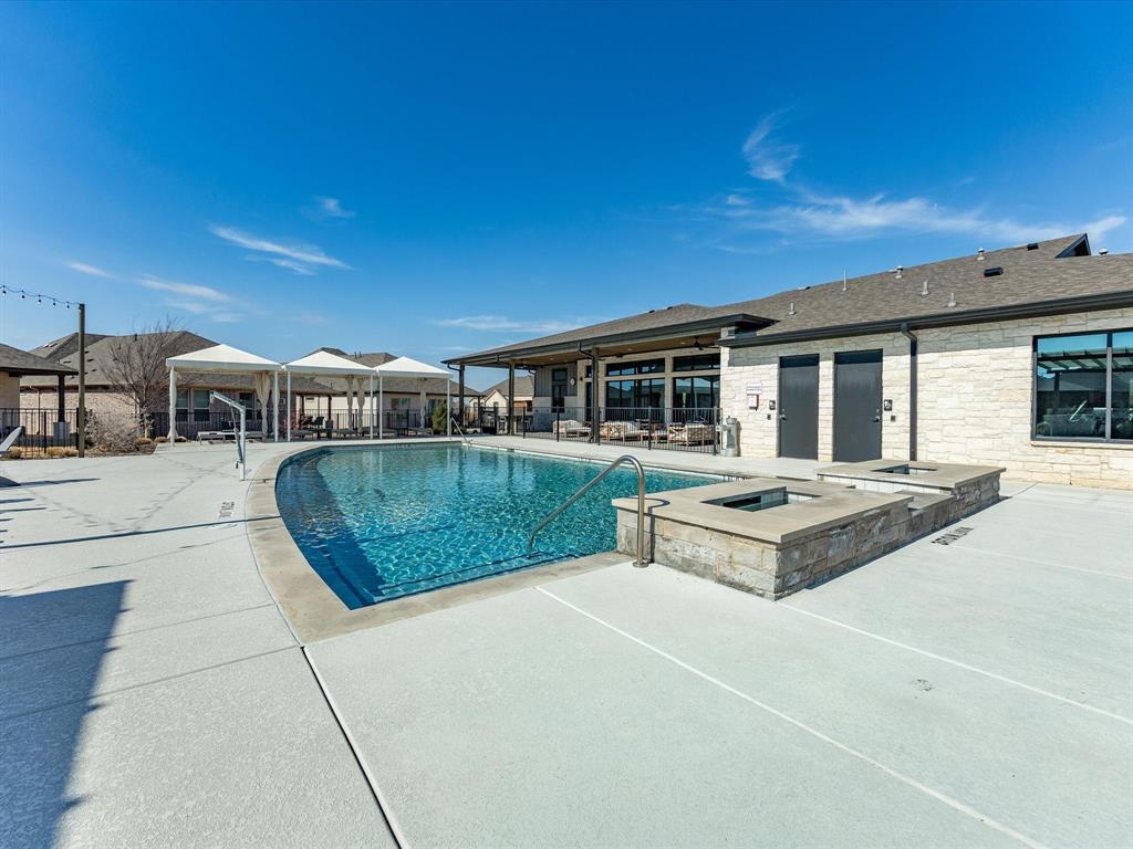 Ladera Tavolo Park Condos - Residential