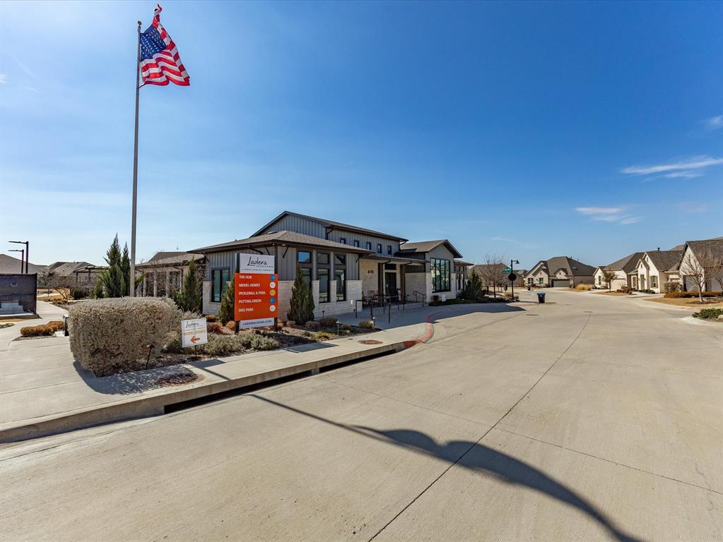 Ladera Tavolo Park Condos - Residential