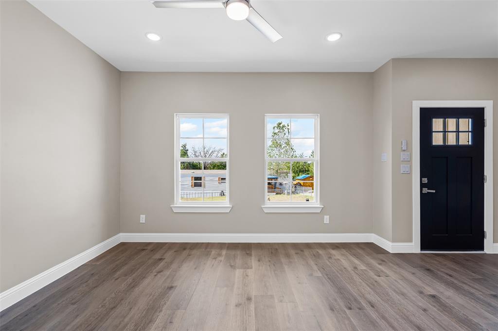 Comanche Cove - Residential