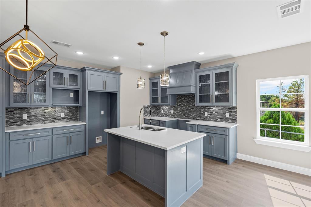 Comanche Cove - Residential