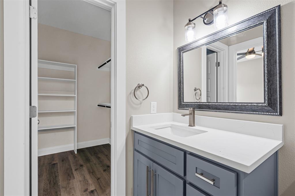 Comanche Cove - Residential