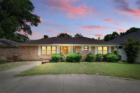 4322 Oak Trail Dallas TX 75232
