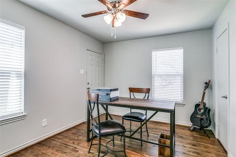 Tiny photo for 4429 Mockingbird Lane, Highland Park, TX 75205 (MLS # 21158801)