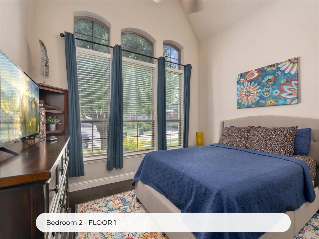 5320 Fox Chase Lane