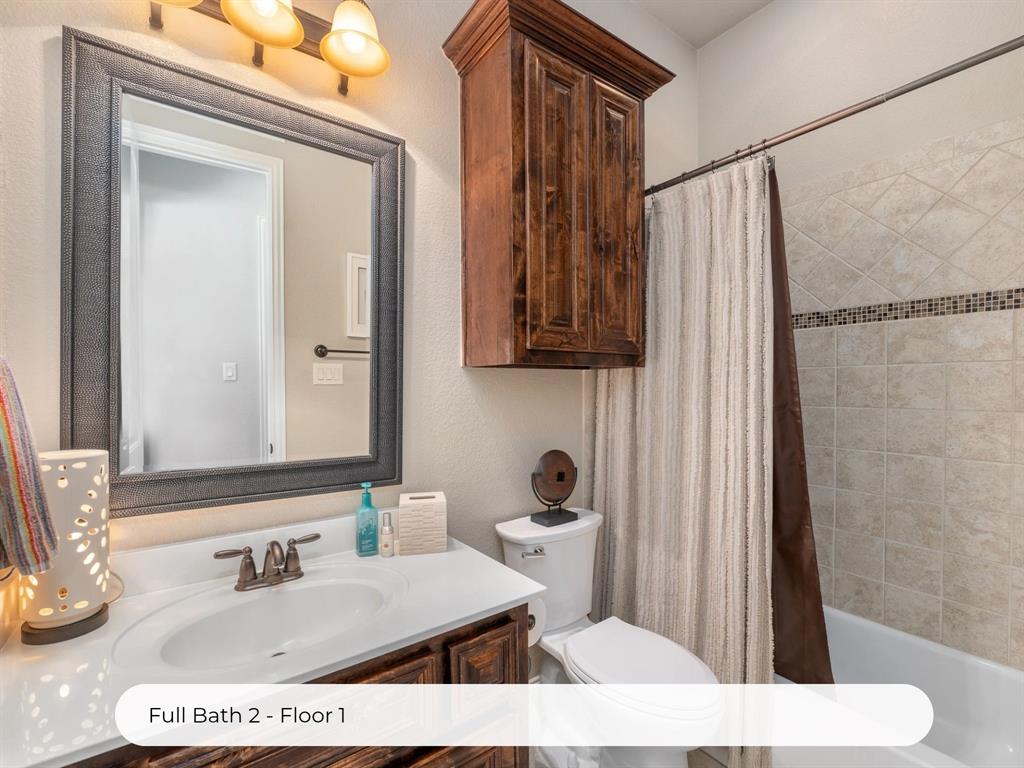 5320 Fox Chase Lane