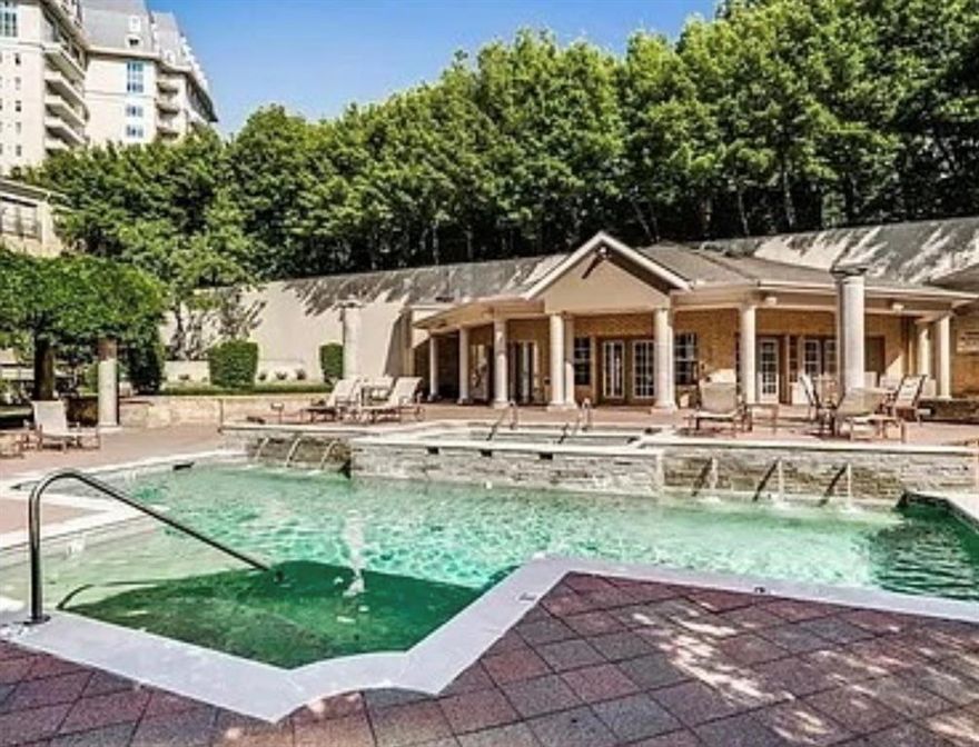 Unit 312. Four stories with 115 units. Clean and well kept single bedroom. You walk in to main area with galley kitchen to your left, and pantry space to your right. The dining and family area are one large space. There is a Juliet balcony located at far end of room. Centrally located with on-site management and concierge service. Information is deemed reliable, but is not guaranteed accurate. Please verify schools, sq.ft., taxes.