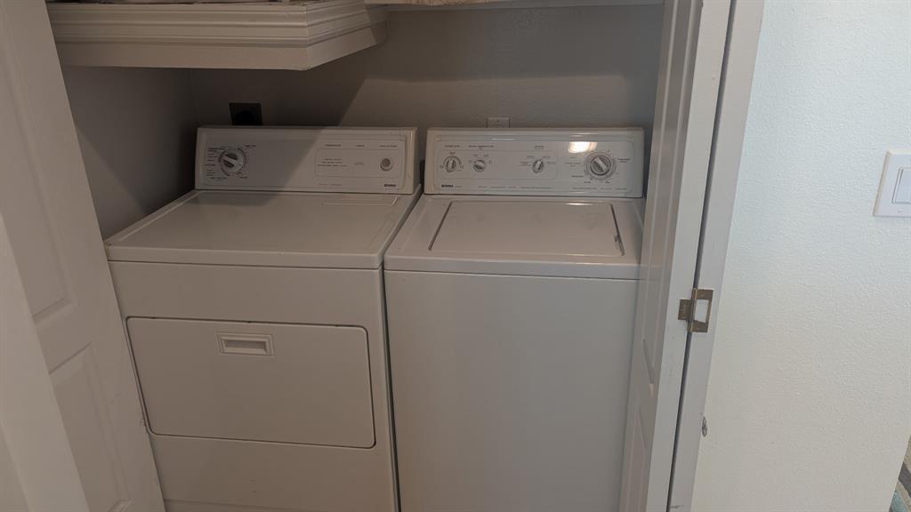 Wyndemere Condominiums - Residential