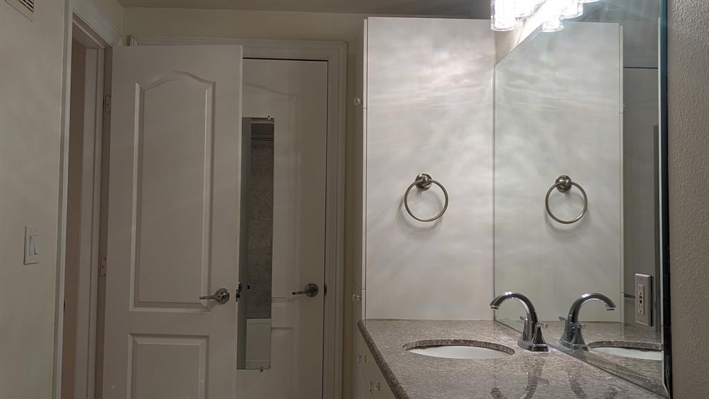 Wyndemere Condominiums - Residential