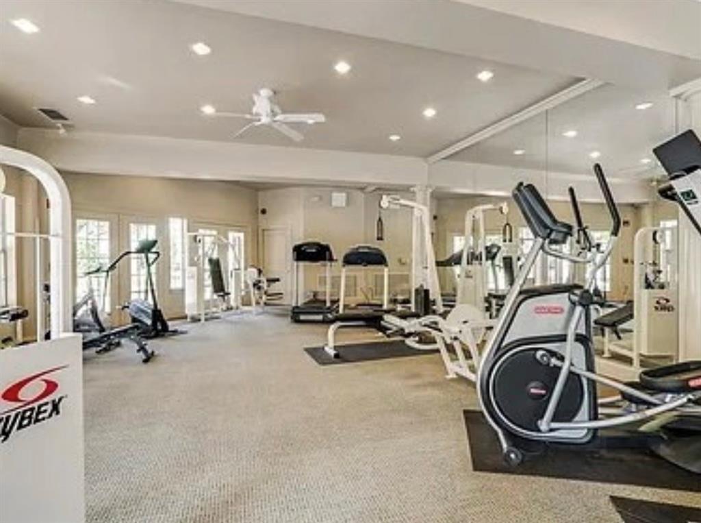 3400 Welborn Street 312