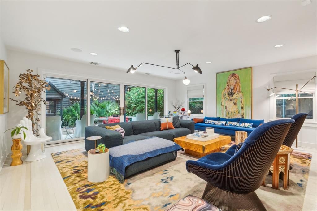 UNIVERSITY HEIGHTS - Residential