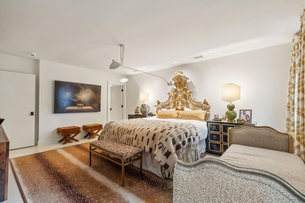 UNIVERSITY HEIGHTS - Residential