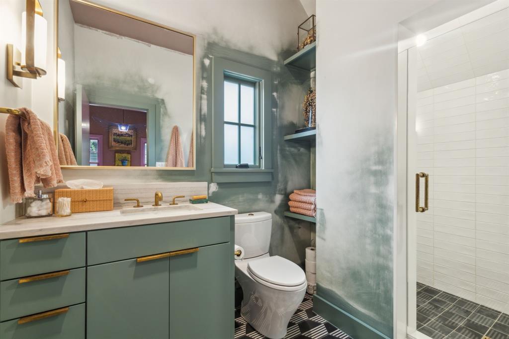 UNIVERSITY HEIGHTS - Residential